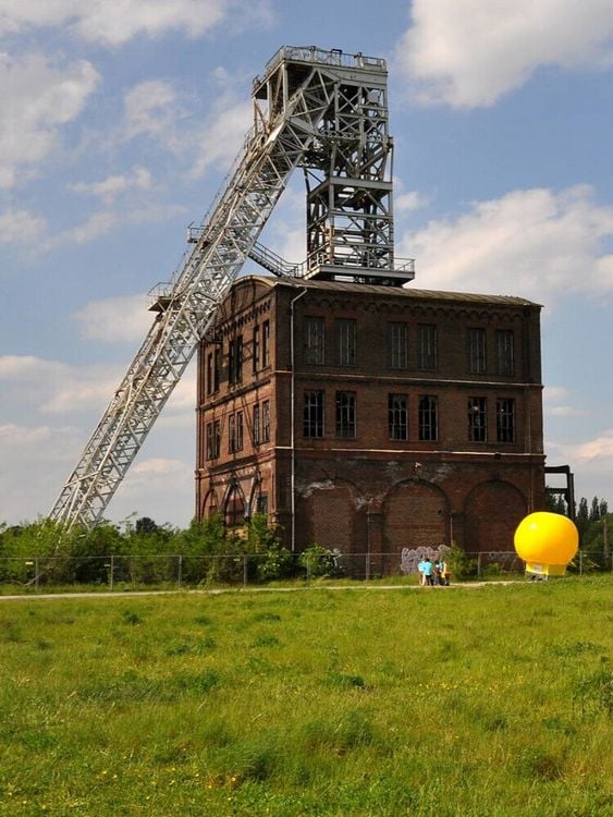 Produktbild: CALVENDO Puzzle Zeche Sterkrade Oberhausen | 1000 Teile Lege-Gr&ouml;&szlig;e 64x48cm Foto-Puzzle f&uuml;r gl&uuml;ckliche Stunden