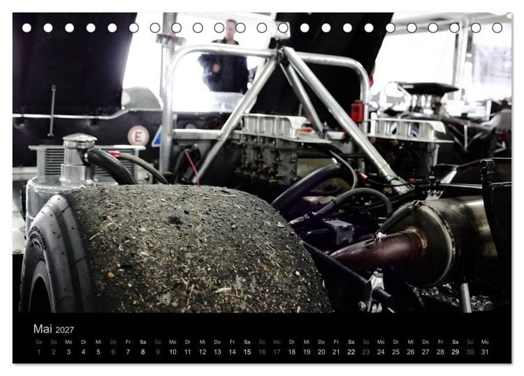 Produktbild: Autos - schnell und sch&ouml;n (Tischkalender 2027 DIN A5 quer), CALVENDO Monatskalender