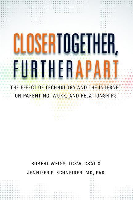 Produktbild: Closer Together, Further Apart