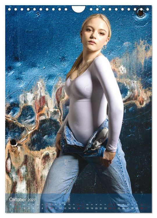 Produktbild: Hailie - Blond in Jeans (Wandkalender 2027 DIN A4 hoch), CALVENDO Monatskalender