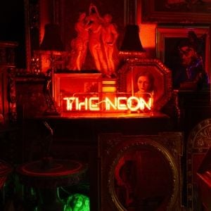 Produktbild: The Neon
