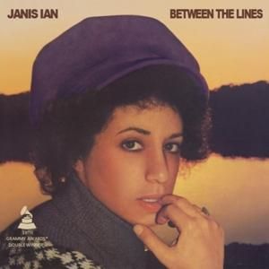 Produktbild: Between the Lines