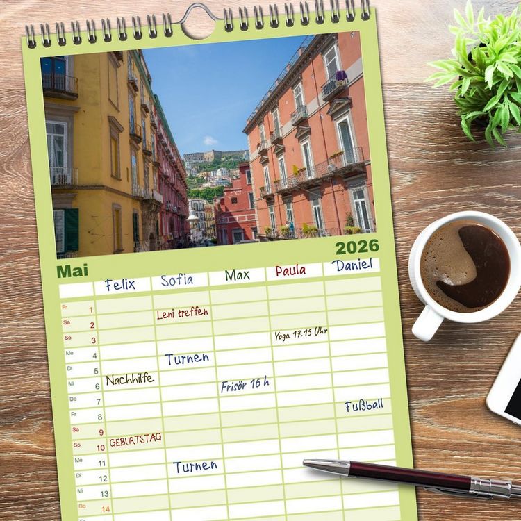 Produktbild: Familienplaner 2026 - Wundersch&ouml;nes Neapel - Bella Napoli mit 5 Spalten (Wandkalender, 21 x 45 cm) CALVENDO