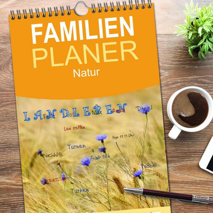 Produktbild: Familienplaner 2026 - LANDLEBEN mit 5 Spalten (Wandkalender, 21 x 45 cm) CALVENDO