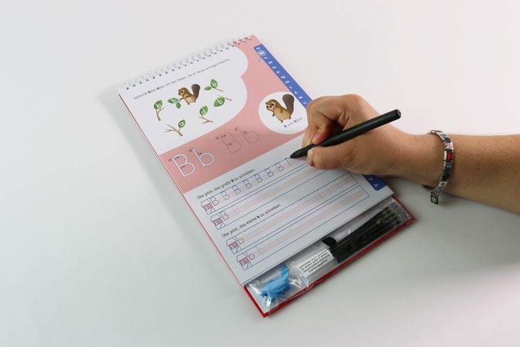 Produktbild: Schreiben lernen mit Spurrillen und Zauberstift - Buchstaben