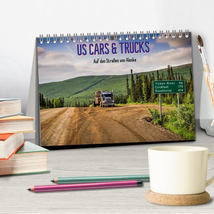 Produktbild: US Cars & Trucks in Alaska (Tischkalender 2026 DIN A5 quer), CALVENDO Monatskalender