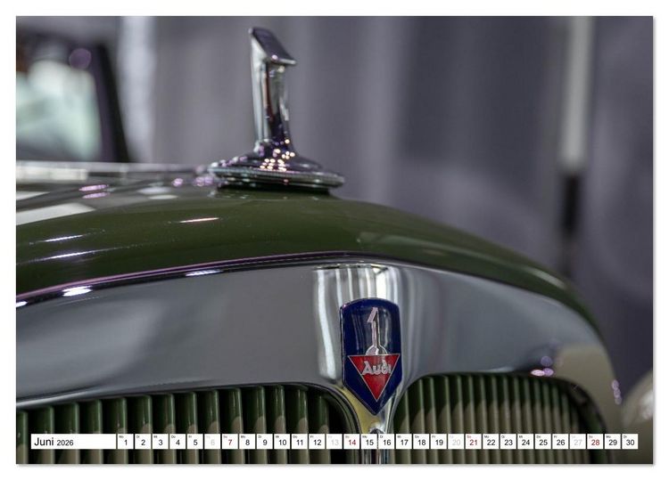 Produktbild: Legend&auml;re K&uuml;hlerfiguren &ndash; Zeitreise in Chrom und Glanz (Tischkalender 2026 DIN A5 quer), CALVENDO Monatskalender