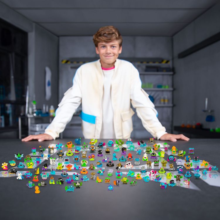 Produktbild: MrBeast Lab Swarms Figuren 2er Blind Pack (im Thekendisplay) - Inhalt: 12 St&uuml;ck