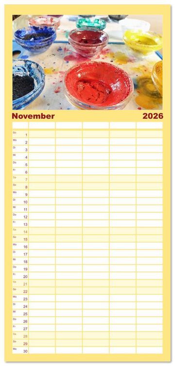 Produktbild: Familienplaner 2026 - Atelierimpressionen - Des K&uuml;nstlers Handwerkzeug im Portrait mit 5 Spalten (Wandkalender, 21 x 45 cm) CALVENDO