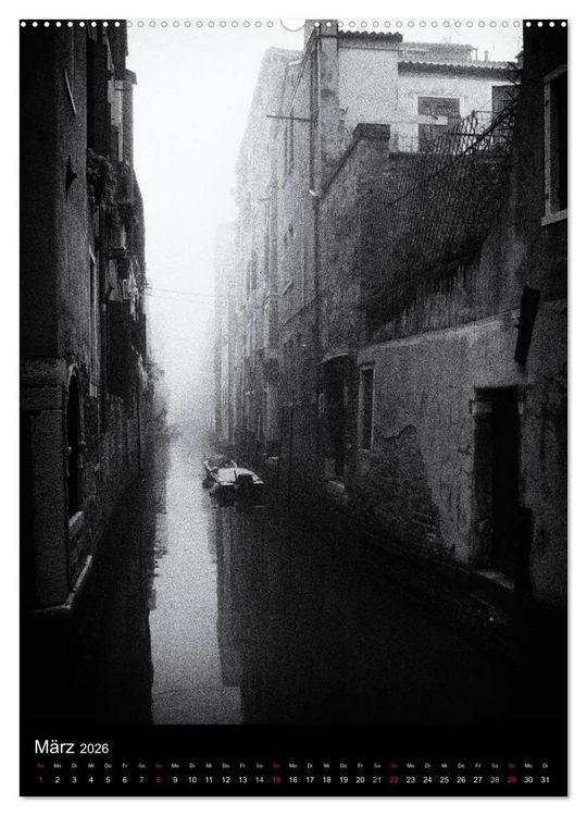 Produktbild: Venice Noir - Das etwas andere Venedig (hochwertiger Premium Wandkalender 2026 DIN A2 hoch), Kunstdruck in Hochglanz