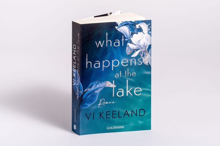 Produktbild: What happens at the Lake