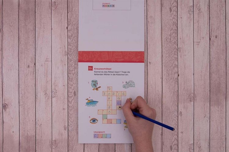 Produktbild: 66 Kreuzwortr&auml;tsel f&uuml;r Erstleser - 1. Klasse (Blau)