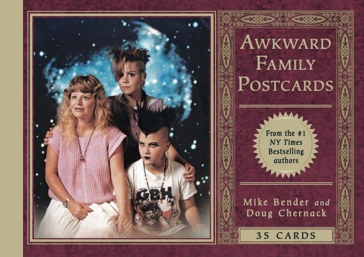 Produktbild: Bender, M: Awkward Family Postcards