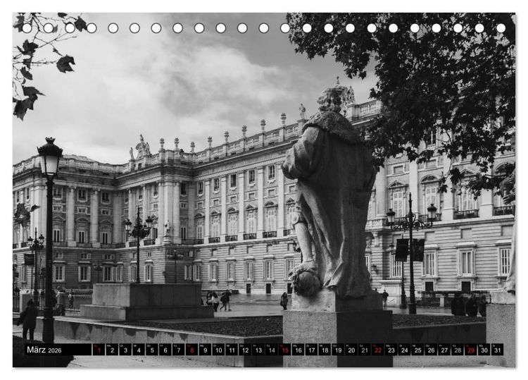 Produktbild: Madrid - Schwarz-Wei&szlig; Impressionen (Tischkalender 2026 DIN A5 quer), CALVENDO Monatskalender