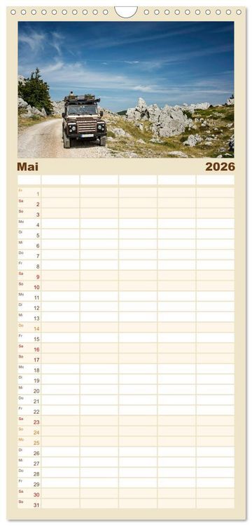 Produktbild: Familienplaner 2026 - Mit dem 4x4 durch Europa mit 5 Spalten (Wandkalender, 21 x 45 cm) CALVENDO