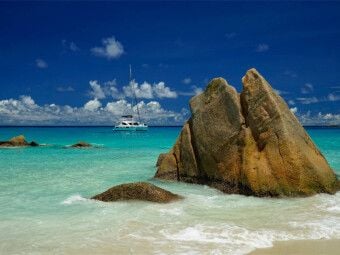 Produktbild: CALVENDO Puzzle Anse Lazio - Bucht auf der Seychellen-Insel Praslin | 1000 Teile Lege-Gr&ouml;&szlig;e 64x48cm Foto-Puzzle f&uuml;r gl&uuml;ckliche Stunden
