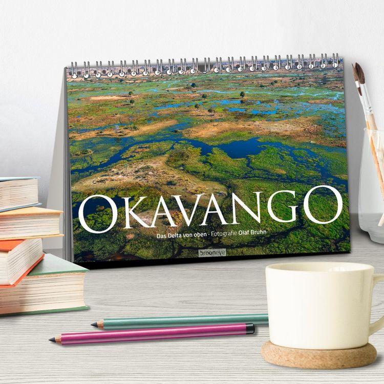 Produktbild: Okavango - Das Delta von oben (Tischkalender 2026 DIN A5 quer), CALVENDO Monatskalender