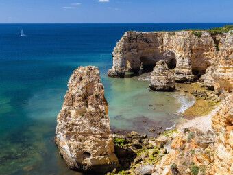 Produktbild: CALVENDO Puzzle Ein Motiv aus dem Kalender Portugals S&uuml;den - Die Algarve | 1000 Teile Lege-Gr&ouml;&szlig;e 64x48cm Foto-Puzzle f&uuml;r gl&uuml;ckliche Stunden