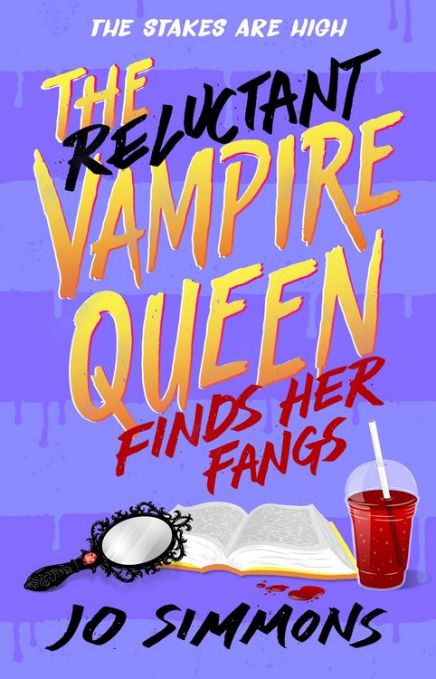 Produktbild: The Reluctant Vampire Queen Finds Her Fangs (The Reluctant Vampire Queen 3)