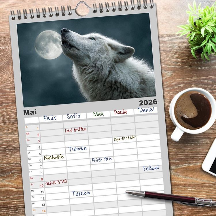 Produktbild: Familienplaner 2026 - W&ouml;lfe im Mondlicht - Ruf der Wildnis mit 5 Spalten (Wandkalender, 21 x 45 cm) CALVENDO
