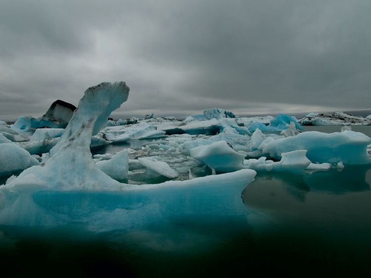 Produktbild: CALVENDO Puzzle Gletscherlagune von J&ouml;kulsarlon, Island | 1000 Teile Lege-Gr&ouml;&szlig;e 64x48cm Foto-Puzzle f&uuml;r gl&uuml;ckliche Stunden