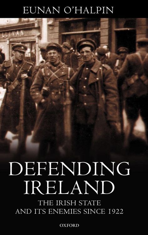 Produktbild: Defending Ireland