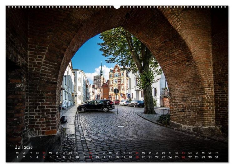 Produktbild: Im Osten viel Sch&ouml;nes - Stralsund (Wandkalender 2026 DIN A2 quer), CALVENDO Monatskalender