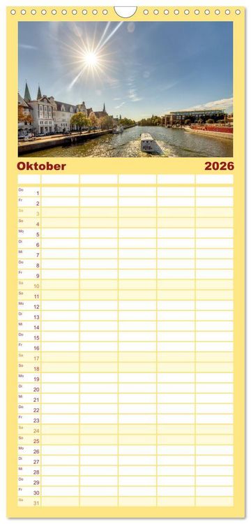 Produktbild: Familienplaner 2026 - L&uuml;beck &ndash; Im Licht der Zeit mit 5 Spalten (Wandkalender, 21 x 45 cm) CALVENDO