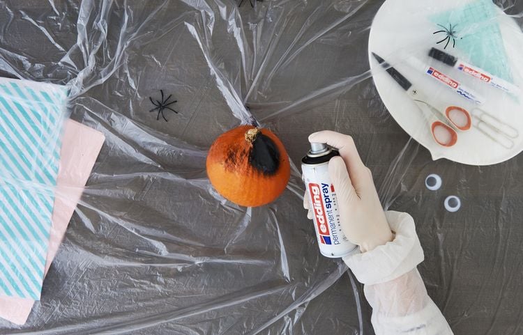 Produktbild: 5200 Permanent Spray, tiefschwarz matt, 200ml Premium Acryllack