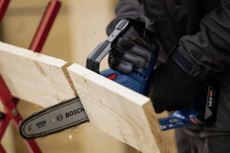 Produktbild: Bosch Power Tools Akku-Hochentaster 06008D7100