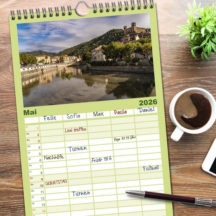 Produktbild: Familienplaner 2026 - Die Italienische Riviera - Ligurien mit 5 Spalten (Wandkalender, 21 x 45 cm) CALVENDO