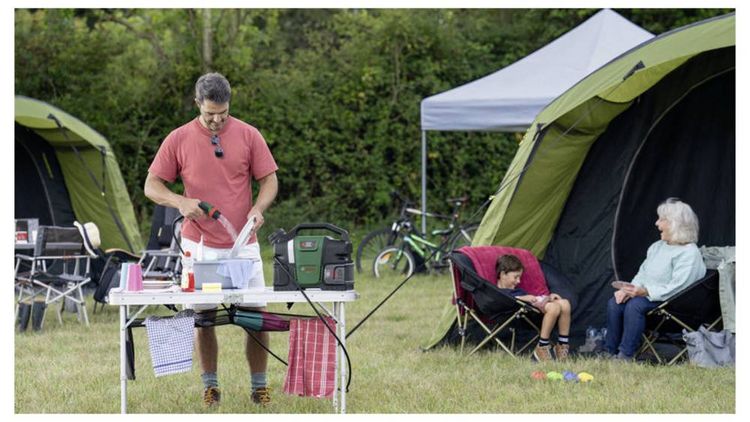 Produktbild: Bosch Home and Garden Fahrradreinigungsger&auml;t Fontus 18V-6 Akku-Hochdruckreiniger 20 bar Kaltwasser