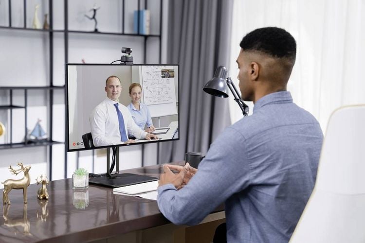 Produktbild: Obsbot Tiny 2 PTZ 4K-Webcam 3840 x 2160 Pixel Gestensteuerung, Sprachsteuerung, Schnelles Auto-Tracking per AI, Standfu&szlig;