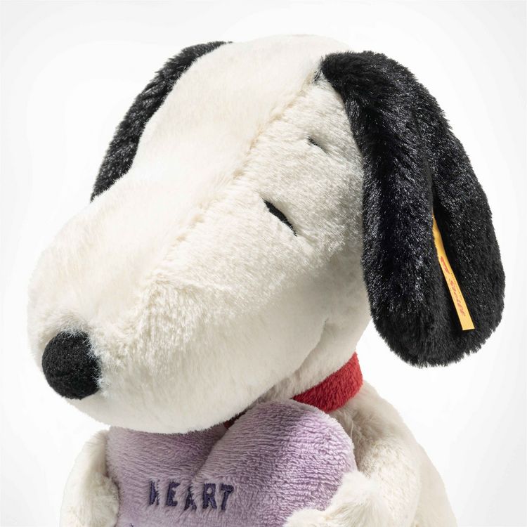 Produktbild: Steiff 024450 - Snoopy Heartbreakers Club, 22 cm, Pl&uuml;sch-Hund aus der Comicserie Peanuts