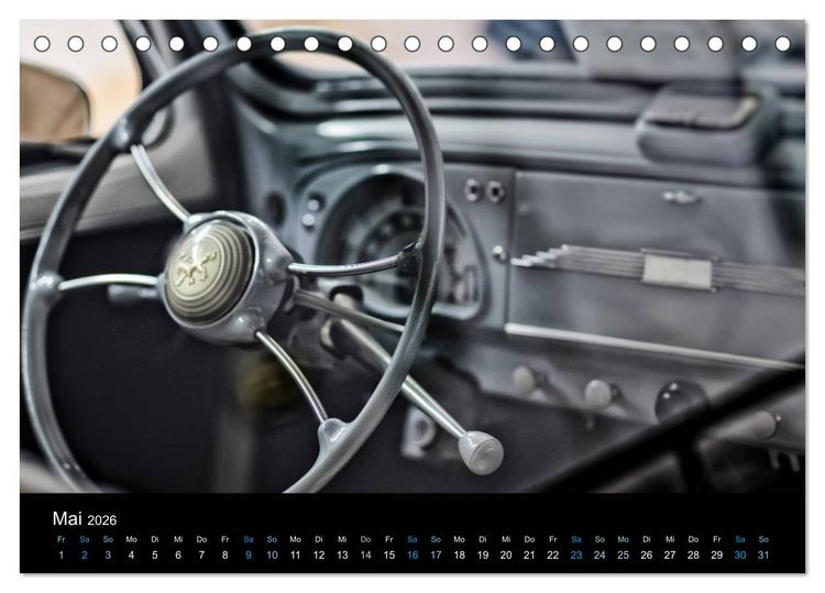 Produktbild: CLASSIC COCKPITS - Funktionale Kunstwerke aus einer anderen Zeit (Tischkalender 2026 DIN A5 quer), CALVENDO Monatskalender
