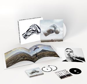 Produktbild: Roll With The Punches -Deluxe White LP+3CD Box Set