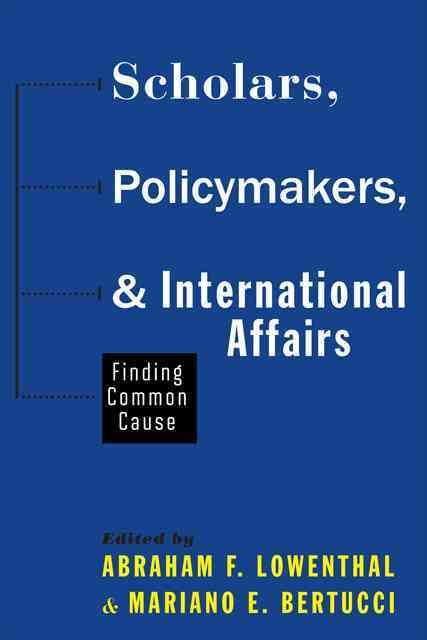 Produktbild: Scholars, Policymakers, and International Affairs