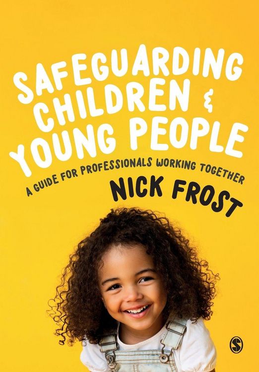 Produktbild: Safeguarding Children and Young People