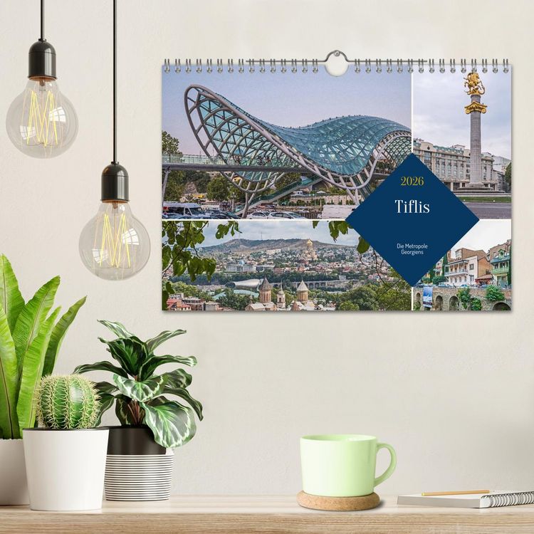 Produktbild: Tiflis - Die Metropole Georgiens (Wandkalender 2026 DIN A4 quer), CALVENDO Monatskalender