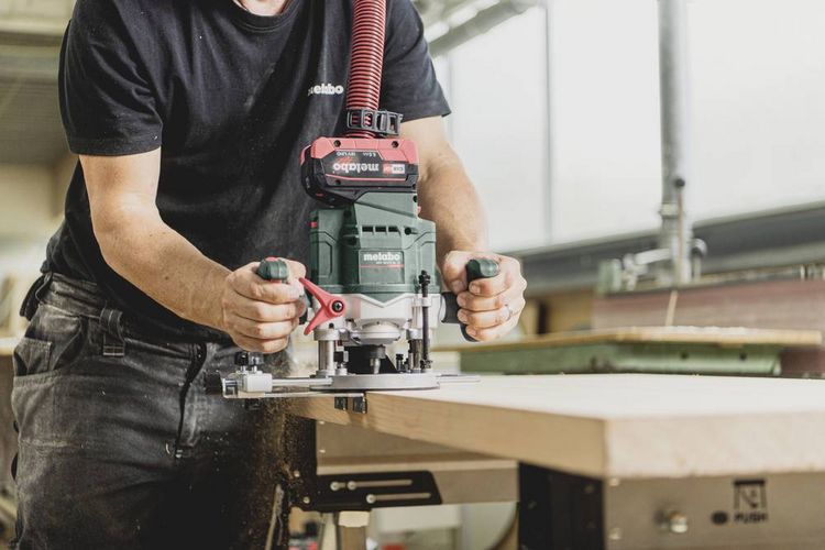 Produktbild: Metabo Oberfr&auml;se 601743840 OFV 18 LTX BL 12