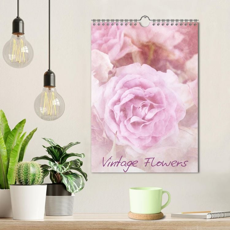 Produktbild: Vintage Flowers (Wandkalender 2026 DIN A4 hoch), CALVENDO Monatskalender