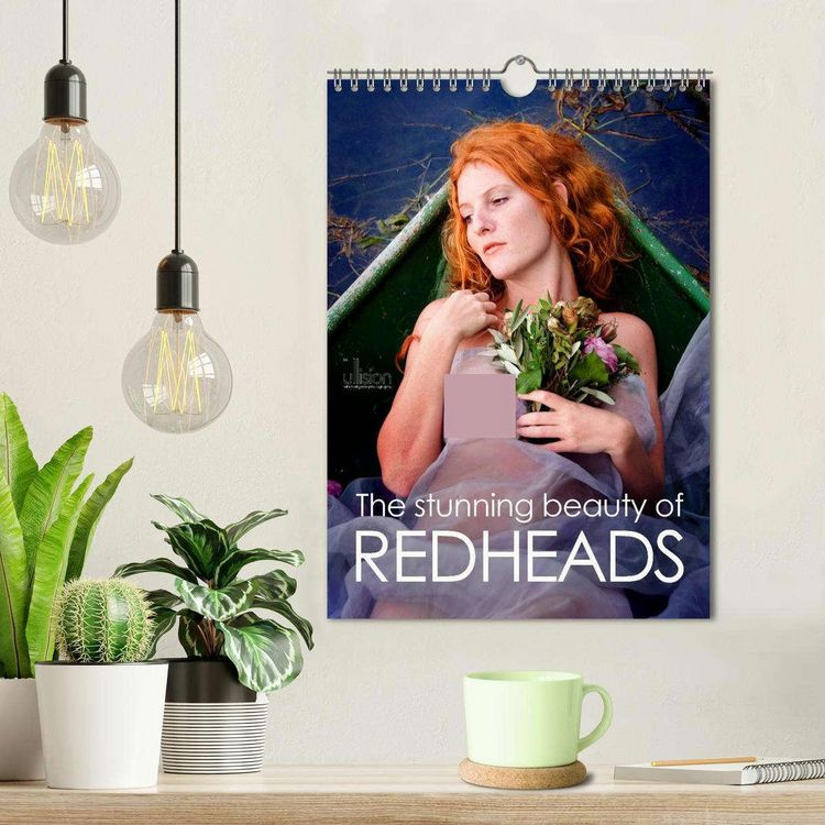 Produktbild: The stunning beauty of REDHEADS (Wall Calendar 2026 DIN A4 portrait), CALVENDO 12 Month Wall Calendar