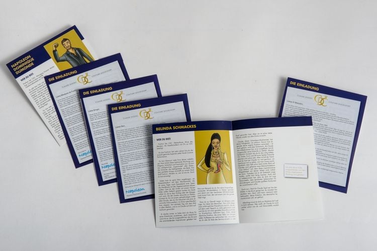 Produktbild: Mord Couture. Krimi-Rollenspiel und Kochbuch. Das perfekte Krimi-Event f&uuml;r Zuhause. F&uuml;r 6 Spieler ab 12 Jahren