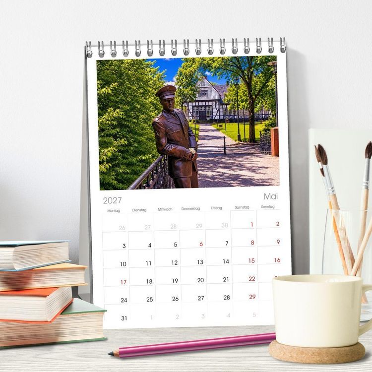 Produktbild: Tischplaner 2027 - Bad Nauheim Rock und Petticoats (A5 Tischkalender zum Aufstellen) CALVENDO