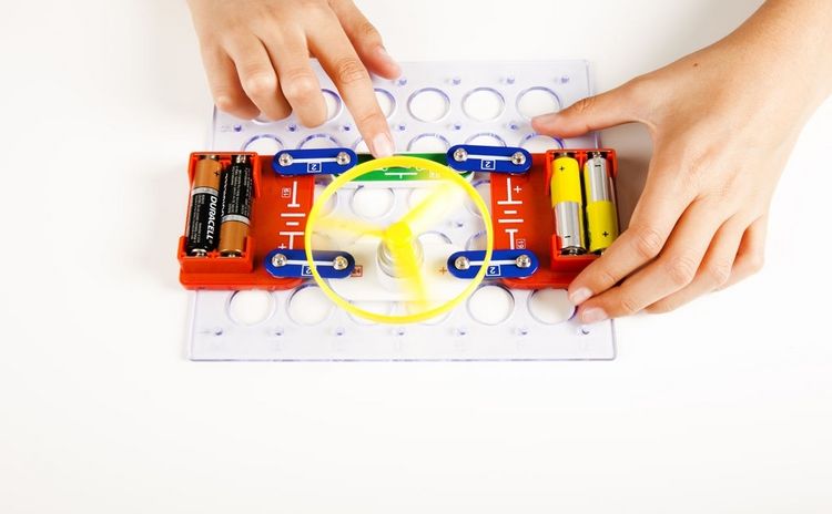 Produktbild: Flying Propeller Electric DIY Kit