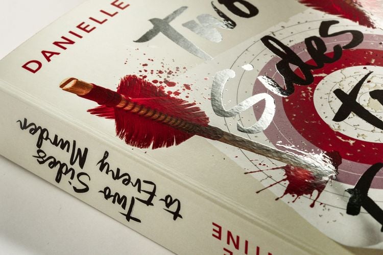 Produktbild: Two Sides to Every Murder