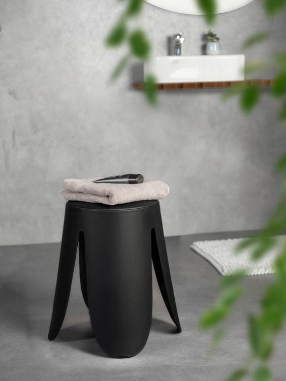 Badhocker Mod. Comiso Schwarz matt, belastbar bis 180 kg