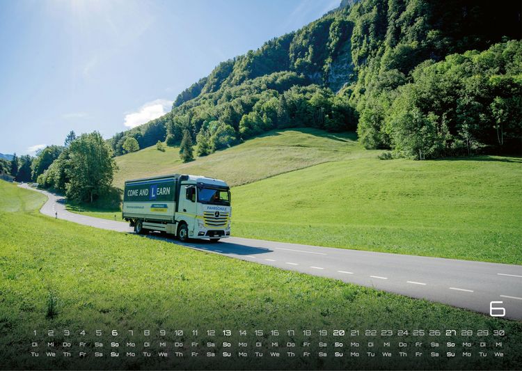 Produktbild: Trucks - K&ouml;nige der Stra&szlig;e - LKW - 2027 - Kalender DIN A3