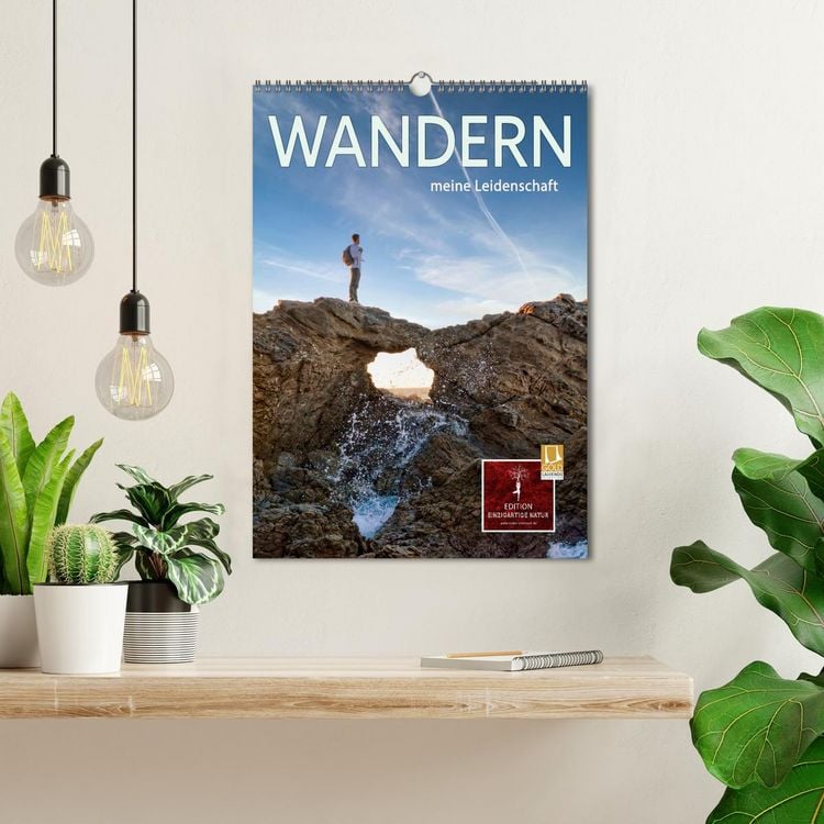 Produktbild: Wandern - meine Leidenschaft (Wandkalender 2026 DIN A3 hoch), CALVENDO Monatskalender