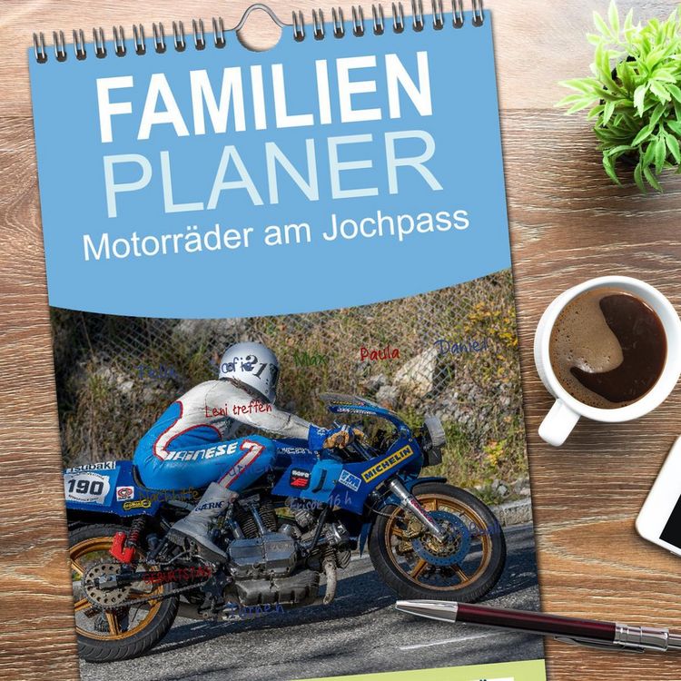 Produktbild: Familienplaner 2026 - Motorr&auml;der am Jochpass mit 5 Spalten (Wandkalender, 21 x 45 cm) CALVENDO